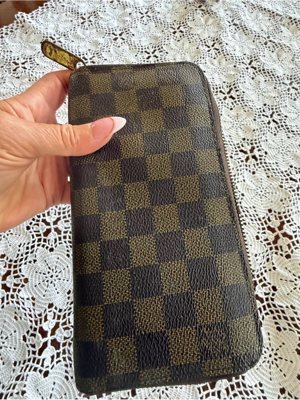 Louis vuitton Checkered Zip Wallet - Brown